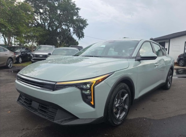 2026 Kia K4 · 1